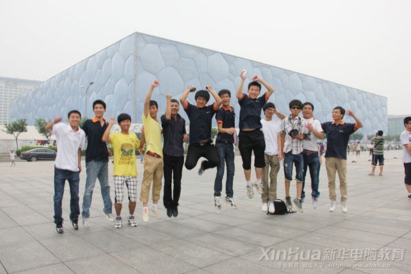 »ѧڰƥ˹԰־ԽˮǰӰ