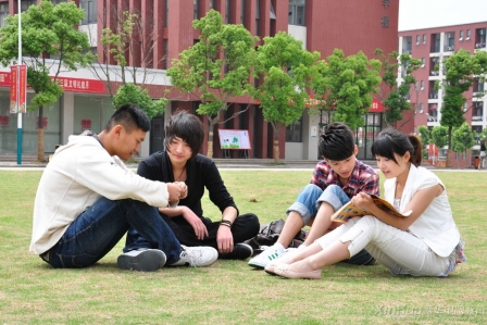 安徽新华电脑专修学院校园生活环境_安徽新华