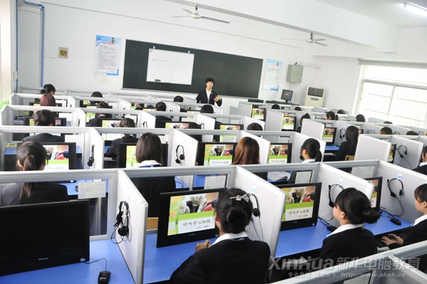 »רѧԺ¶ʦڸѧԱڿ