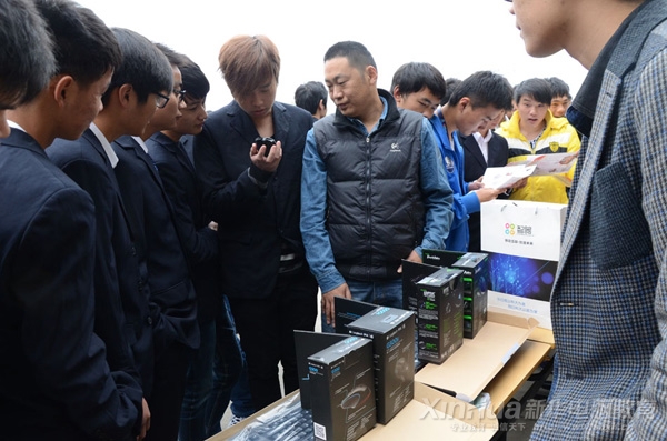 琳琅满目的货源前男同学更倾向于电子类产品