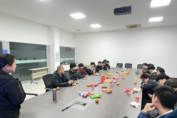 ��ע�ɳ�ů���ģ������»���ʦ������ο���ڸ�ʵϰѧ��​